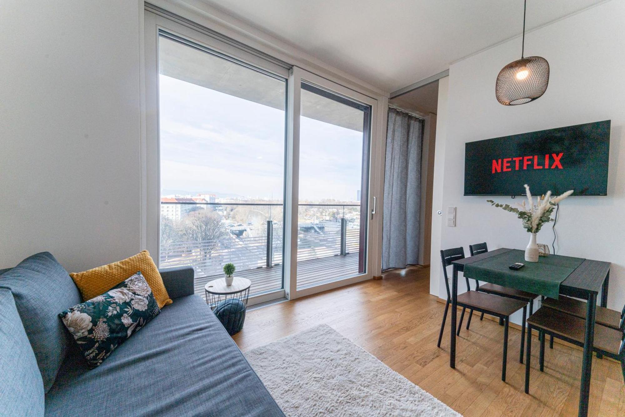 Mca Triiiple I Rooftop Pool I Free Parking I Netflix Vienna Exterior photo